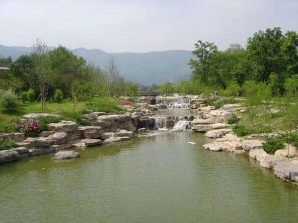别墅小区驳岸护坡工程